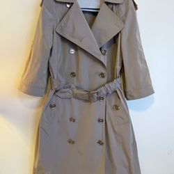 #Burberry Mid-length Limited Edition 3/4 Sleave Trench Coat