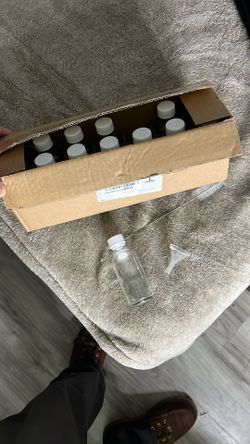 Small Liquid Glass Containers