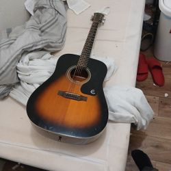 Epiphone acoustic Guitar