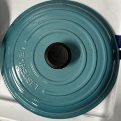 Le creuset 3.5 Braiser In Caribbean (discontinued Color!)