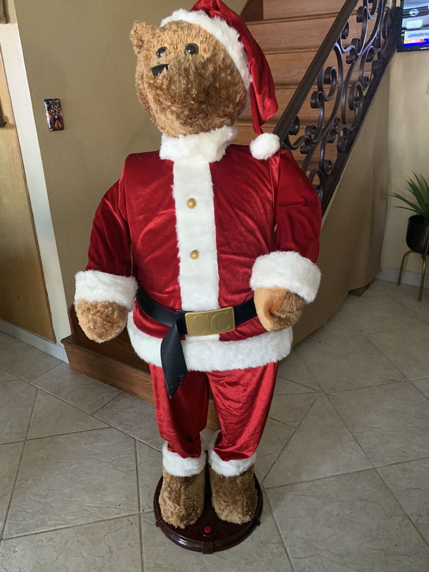 Vintage Gemmy Animatronic Singing Santa Bear 5 Ft