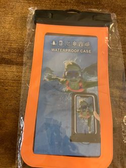 Underwater cell phone protector