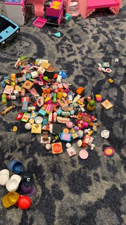 Mini brand toys