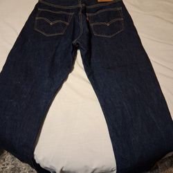 Levi 501 Jeans (34 W 32 L)