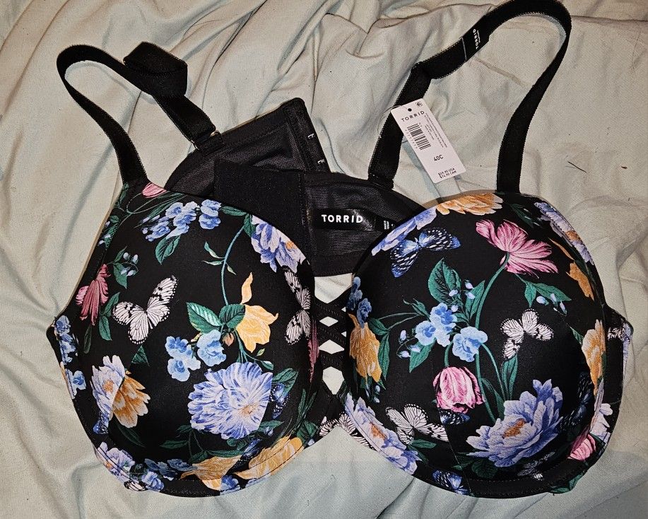40C Bra NEW W/Tags