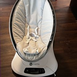 Mamaroo Multimotion Baby Swing