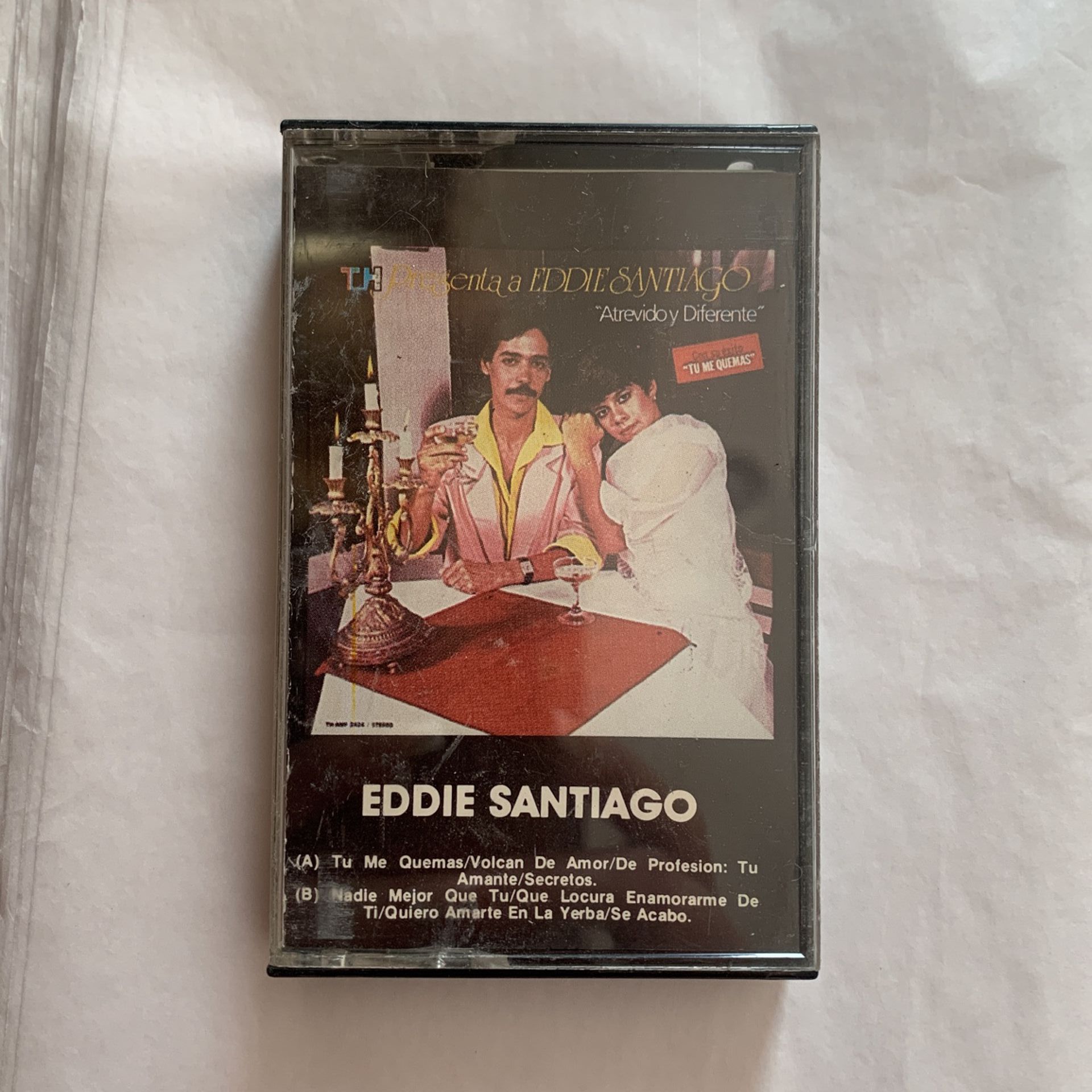 EDDIE SANTIAGO CASSETTE Tu Me Quemas , Volcán De Amor ,Secretos