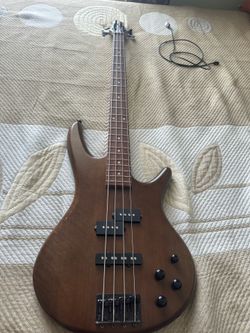 Ibanez sound gear 4 string bass