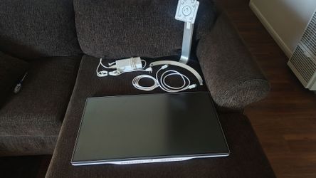 LG 32UD99-W 4k monitor