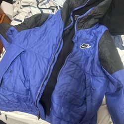 Nike Blue And Black Puffer Jacket Size Large 