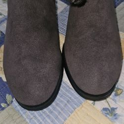 Flat Boots, Dark Grey Ladies Size 12