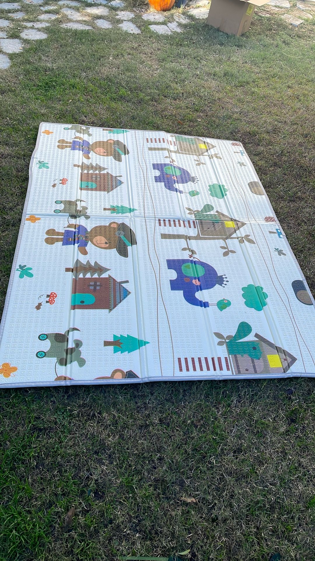Children’s Play Mat $10