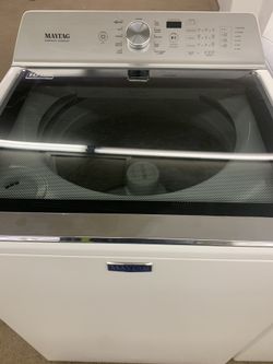 Newer Maytag washer with warranty