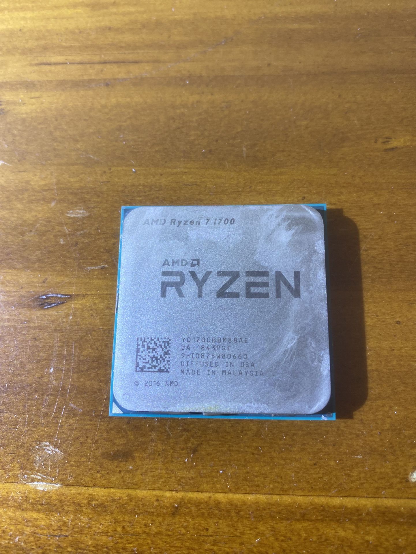 Ryzen 7 1700 CPU (Included With Cooler)