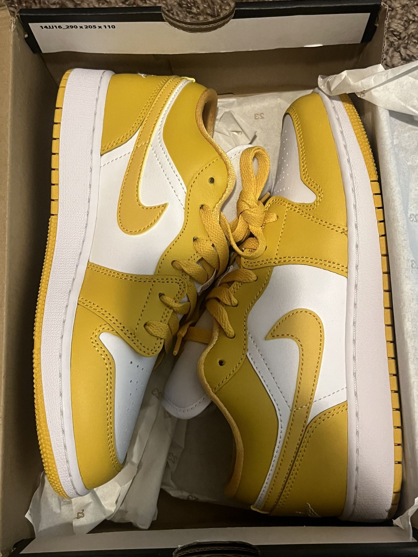 Air Jordan 1 Low Pollen