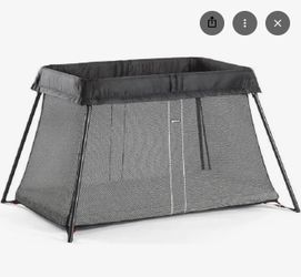 Babybjorn travel light o pack and play