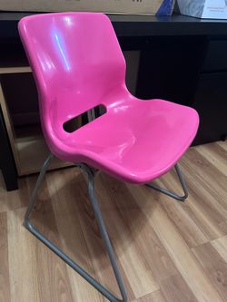 Pink Desk Chair