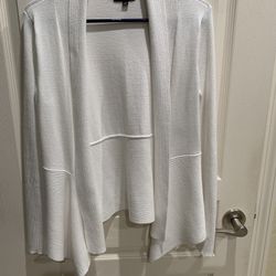 Sweater Ladies Size Large NEW!!