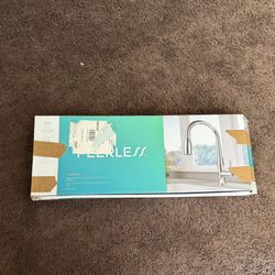 Peerless P188103LF-SS tunbridge pull down Kitchen Faucet spray house (stainless 