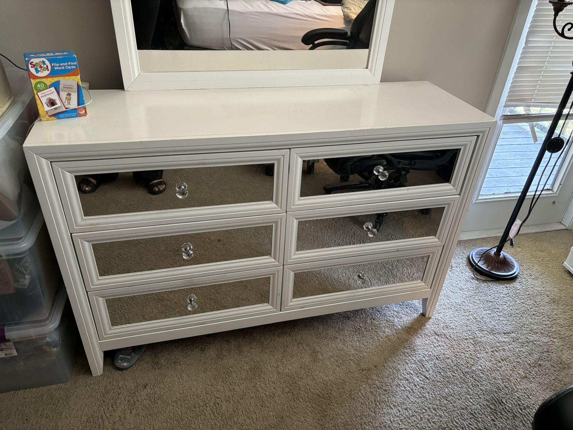 6 Drawer Dresser With Mirror And Matching Nightstand 