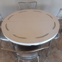 1950s-60s Vintage Mid Century Kitchen Table/chairs