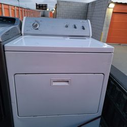 Commercial Quality!!! Super Capacity, Whirlpool Gas Dryer!!! Very High Quality and Super Reliable!!! It Works Perfectly!!! Must See To Appreciate!!!
