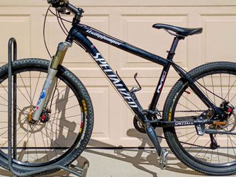 Specialized Stumpjumper mountain bike