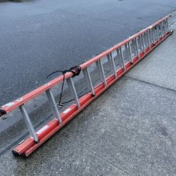 Werner 32ft Fiberglass Extension Ladder