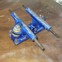 Used Skateboard Trucks