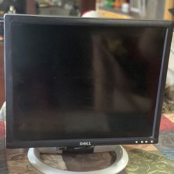 19” Dell PC Desktop Screen