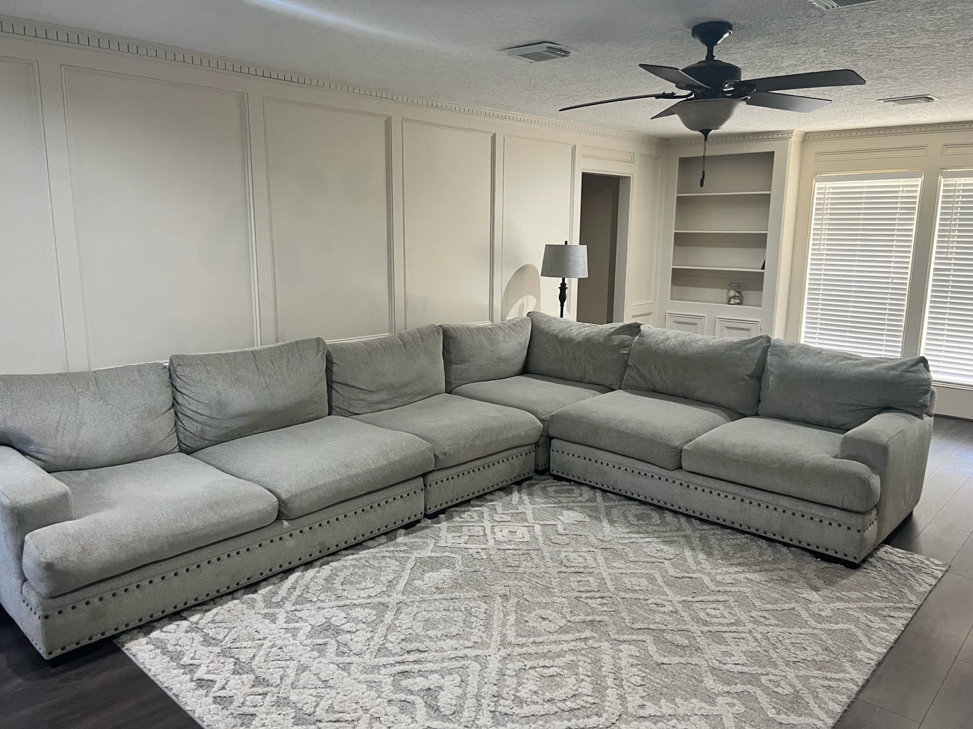 Like new Couch Rooms To Go