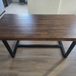 Farmhouse Dining Table 