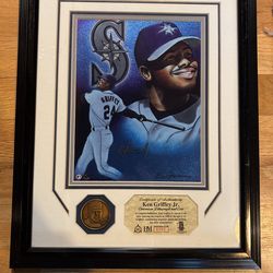 Ken Griffey Jr Memorabilia 392/2500 Mariners