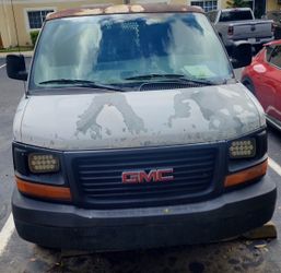 2003 GMC Savana