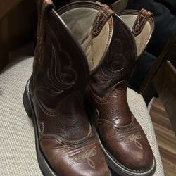 Women’s Ariat Fatbaby Boots Size 7.5