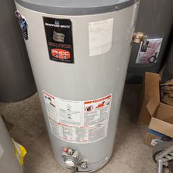 🔥🔥🔥 HOT WATER TANKS BRAND NEW SCRATCH AND DENT 