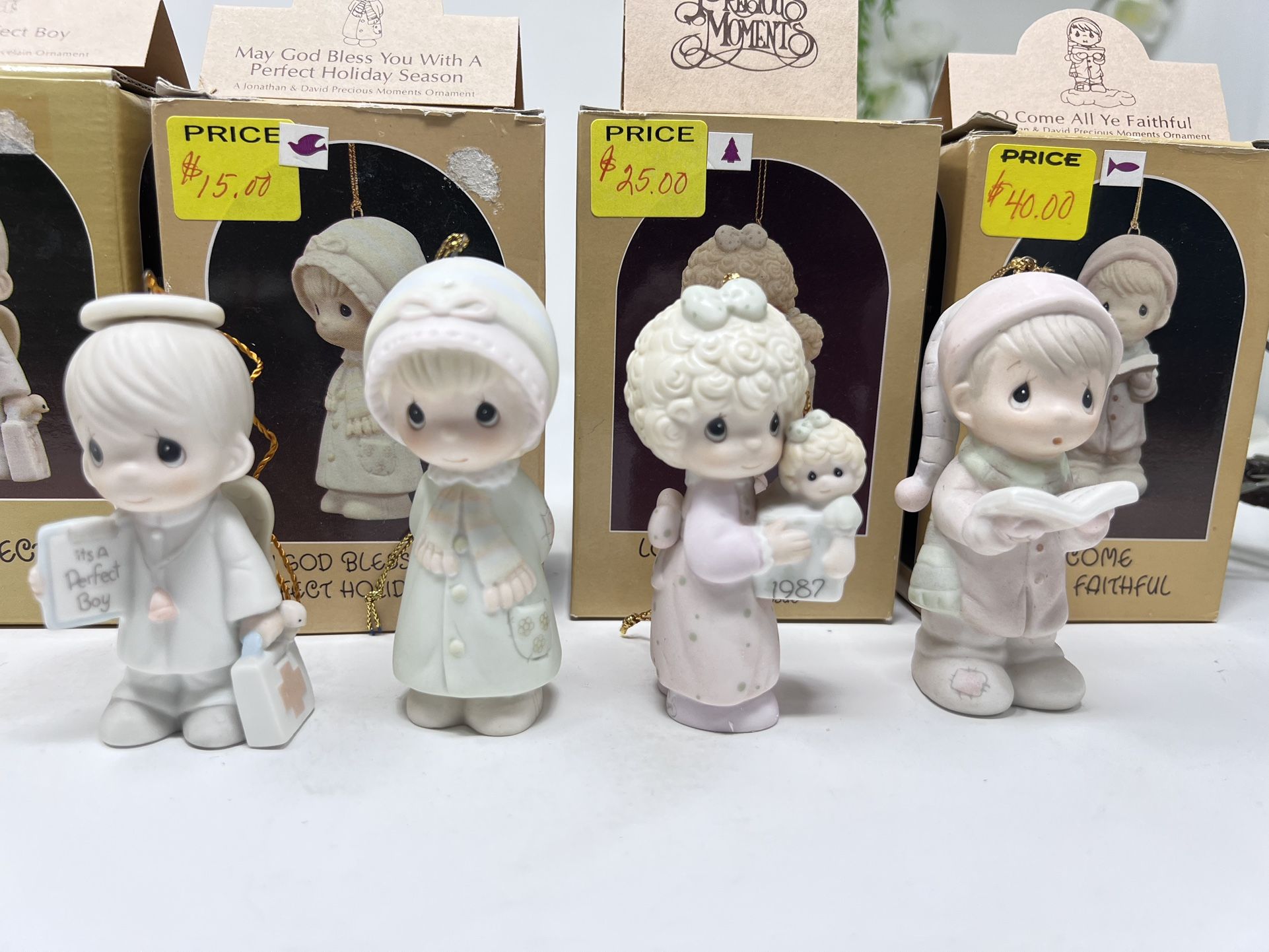 P45 Lot of 4 Precious Moments Christmas Ornaments – Vintage – With Original Boxes