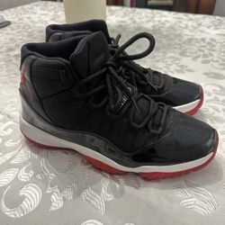 Jordan 11 Bred 2012
