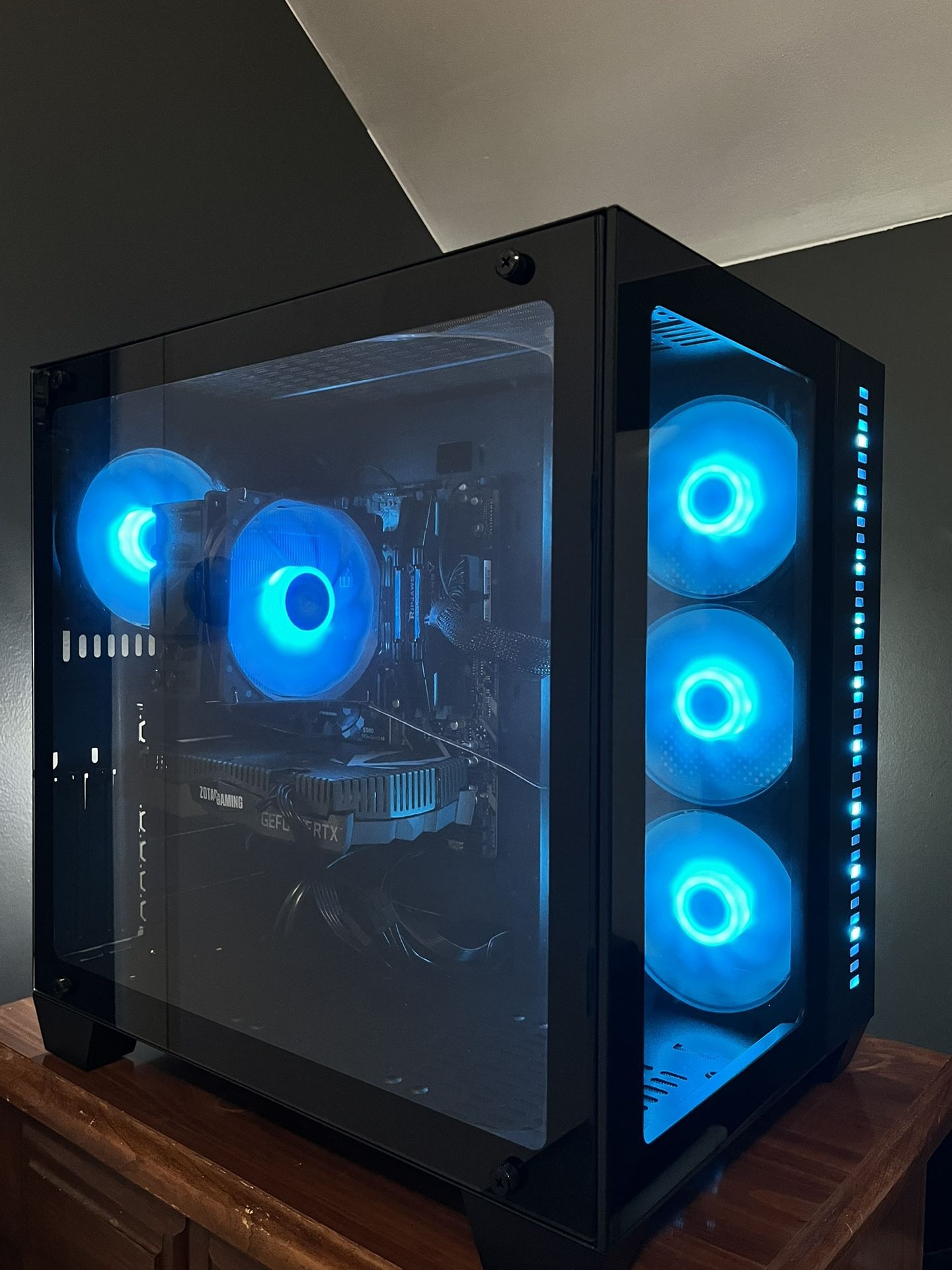 Gaming PC - Ryzen 5 + RTX 2060 + WiFi