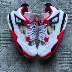 Jordan 4 Fire Red Size 11.5