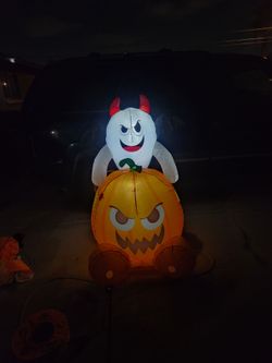 Halloween inflatable