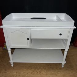 Changing Table