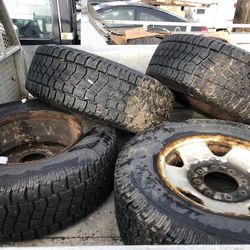 Ford F250 8 Lug Wheels And Studded Snow Tires For Sale 