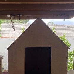 Dog House 