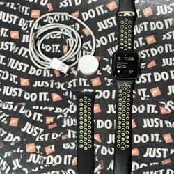 nike apple watch series 2 42mm W/ Extra Wrist Band 