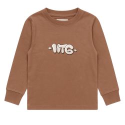 HONOR THE GIFT YOUTH SCRIPT L/S TEE (BROWN)