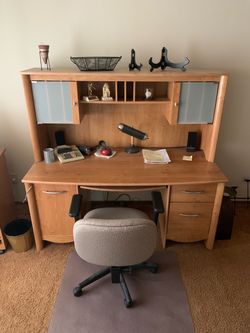 Complete Home Office Bundle - Executive Desk with Hutch, Chair & Mat $150