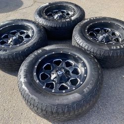 Fuel 18” custom 6 lug rims & tires. Goodyear AT with good tread, Chevy Gmc ford Dodge Nissan 6 lug fuel size models. 6x135 and 6x5.5 pattern