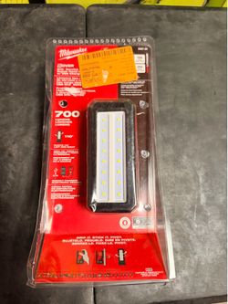Milwaukee TOOL ONLY  M12 ROVER Service and Repair Flood Light with USB Charging $65