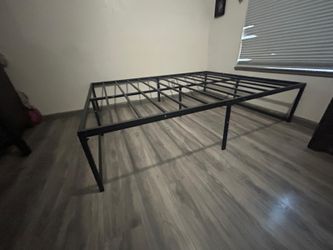 Black Metal Platform Bed Frame